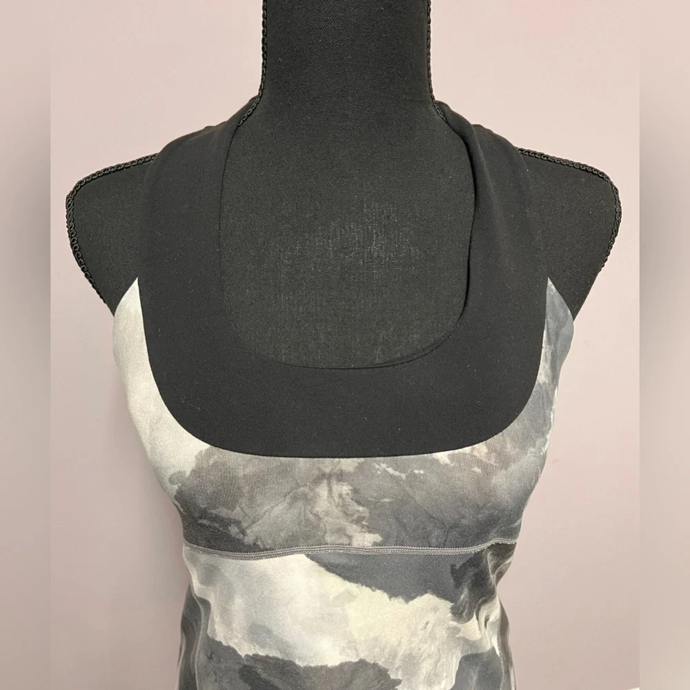 LULULEMON Halter TANK Camo 8 WOMEN